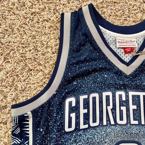 Mitchell & Ness Swingman Allen Iverson Georgetown Hoyas 1995/96 Jersey, Size M - Picture 4 of 9